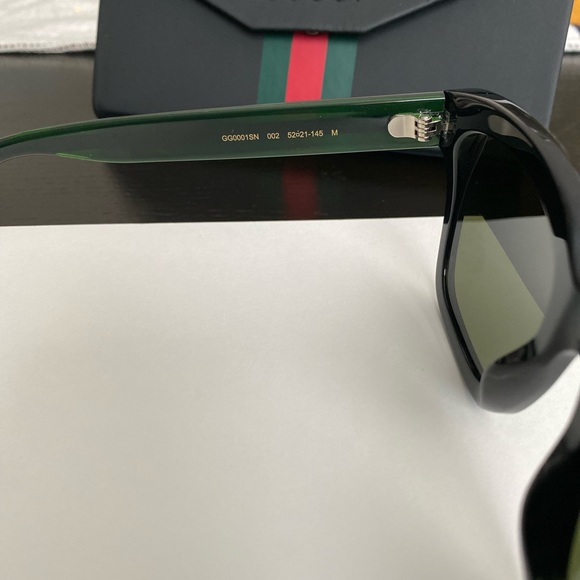 Brand new sunglasses - Picture 4 of 7